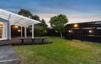 240E Great North Road, Henderson