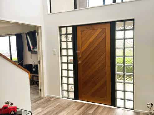 84 Churchill Drive, Taradale