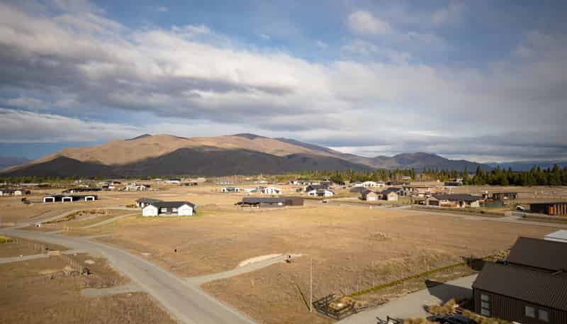 15 Tussock Crescent, TWIZEL