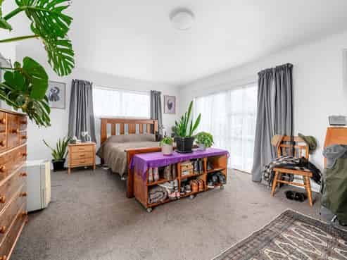 8 Robert Grigg Place, Hamilton East