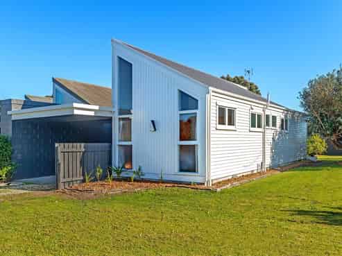 28 De Lautour Road, Inner Kaiti