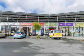 Excellent Albany Retail Offering - Available Now