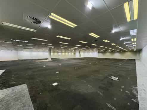 Centre of the Population, High-Profile Bulk Retail Opportunity