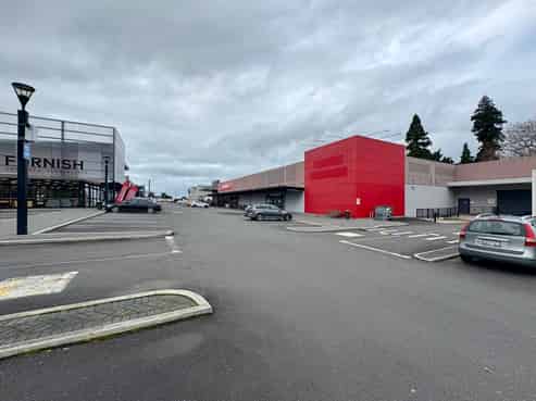 Centre of the Population, High-Profile Bulk Retail Opportunity