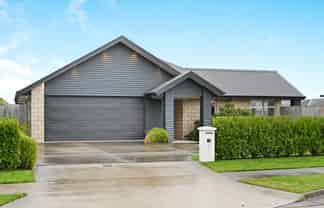 7 Bourke Drive, Cambridge