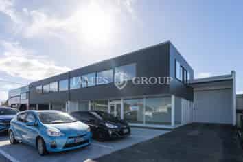 770m² Refurbished Industrial + Showroom