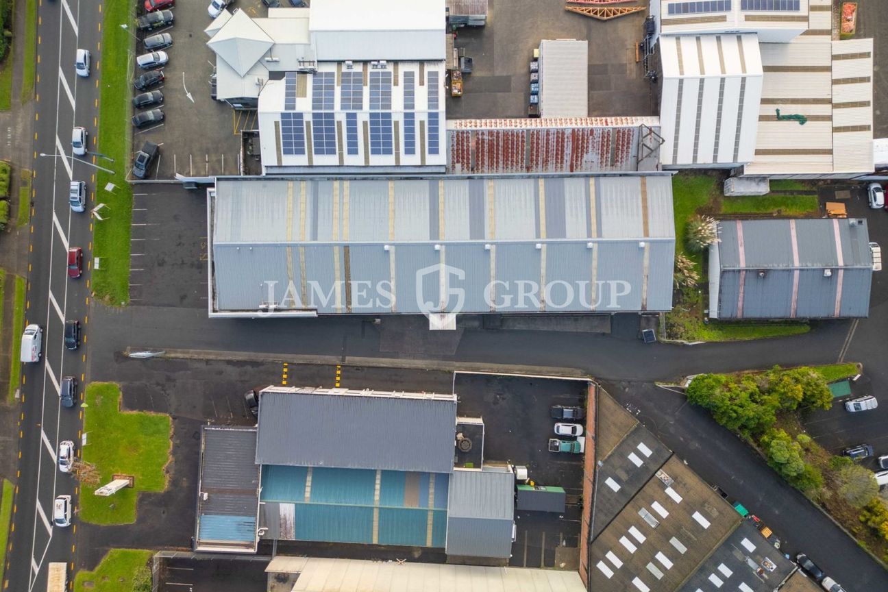 PRIME MOTORWAY ACCESS | 1,640m² ROSEBANK WAREHOUSE – pohled 4