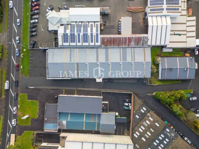 PRIME MOTORWAY ACCESS | 1,640m² ROSEBANK WAREHOUSE