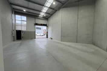105m2, Vacant, Fully Secure. 
