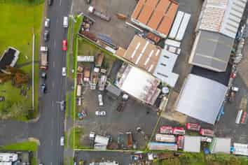 2000m² Secure Yard with Workshop in Drury