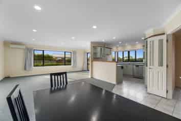 30 Hillcrest Street, Tirau