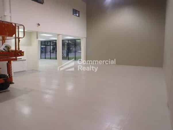 A Grade 430 Sqm In Penrose