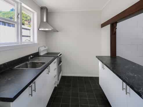 433B Ohiro Road, Brooklyn