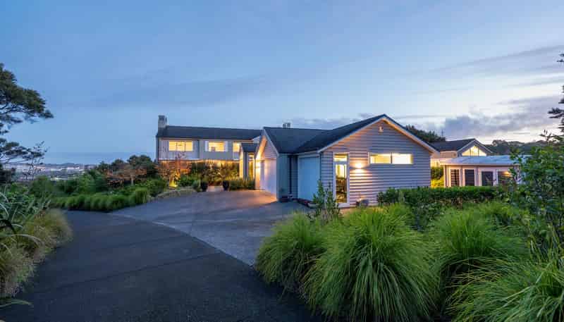  20 Stevensons Crescent, Albany