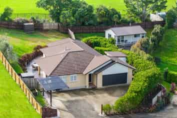 312 Birdwood Road, Massey