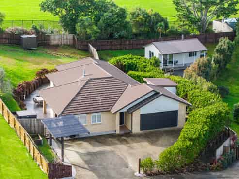312 Birdwood Road, Massey