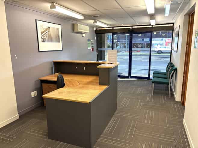 Office with parking on Cameron Road