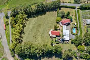 421 Fitzgerald Road, Drury