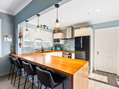 144 Nelson Crescent, Napier South