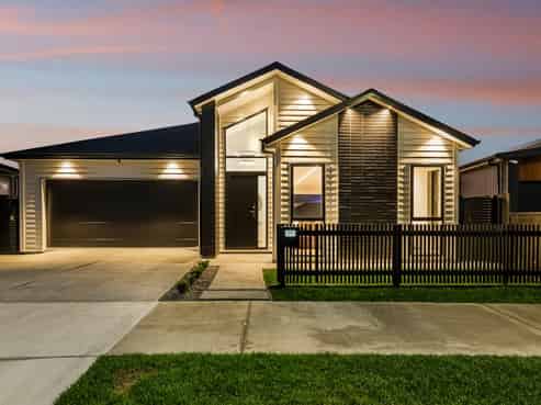 25 Parkland Loop, Wainui