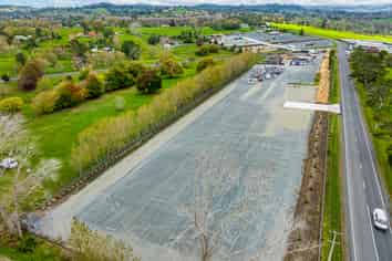 Dairy Flat yard – 5,206 sqm