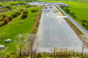 Dairy Flat yard – 5,206 sqm