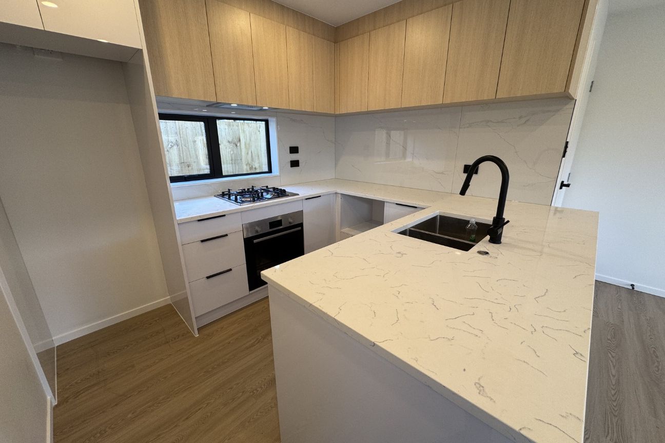 Stylish & Spacious 3-Bedroom Home – Unbeatable Location Opposite Sylvia Park - Widok 2