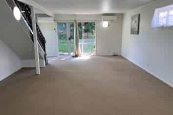 1 Himalaya Crescent, Lynfield
