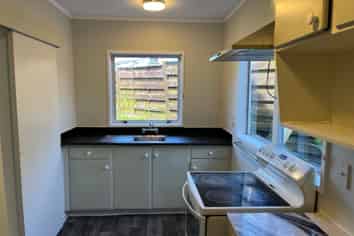1 Himalaya Crescent, Lynfield