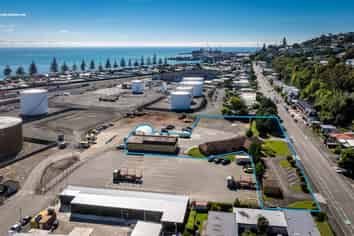 Prime Ahuriri Yard with Office & Workshop