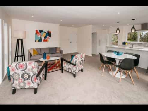 2/10 Firth Road, Torbay
