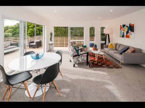 2/10 Firth Road, Torbay