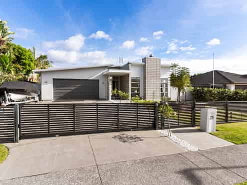 32 Constellation Avenue, Beachlands