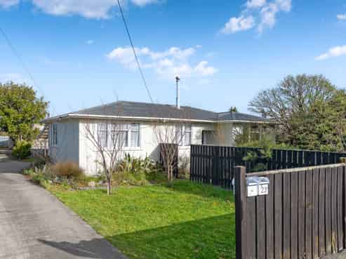 23 Kent Street, Carterton