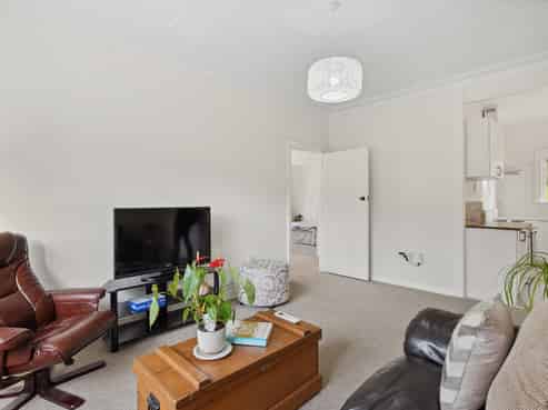 24 Antrim Street, Normanby