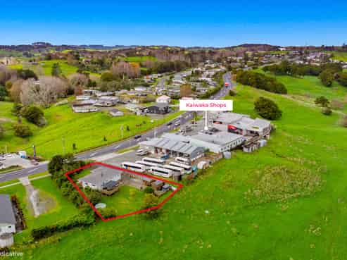1931 State Highway 1, Kaiwaka
