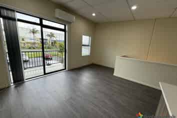 4/13 Laidlaw Way, East Tamaki