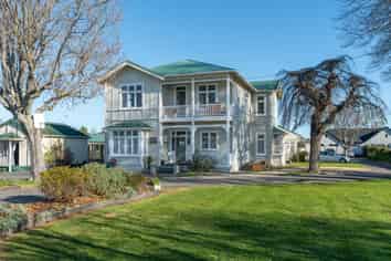 Chanel Court Motel -  Leasehold Business for sale 