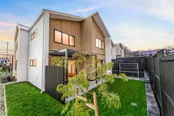 5 Marutuahu Road, Stonefields
