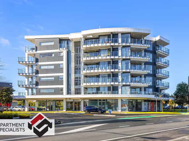 84 Gunner Drive, Te Atatu Peninsula