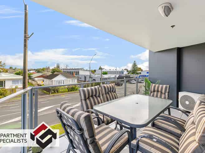 84 Gunner Drive, Te Atatu Peninsula