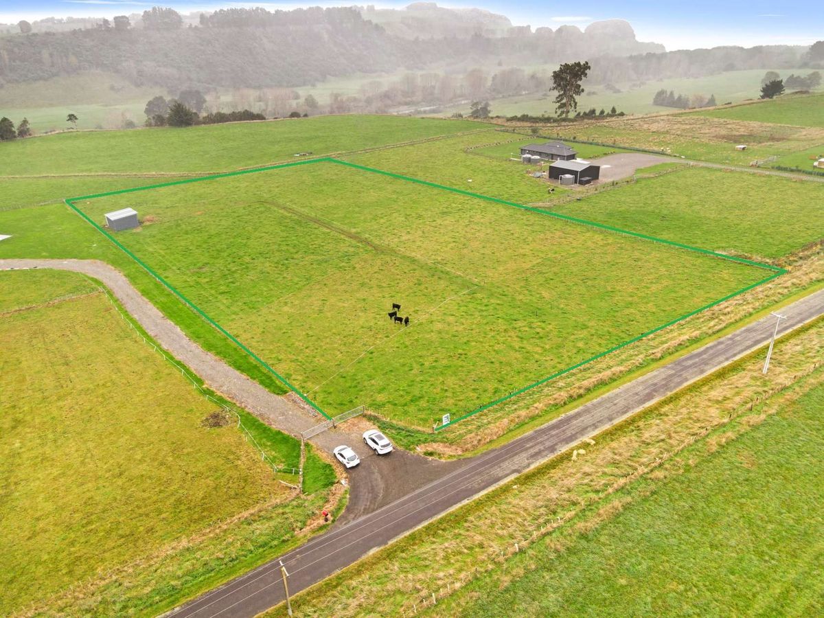 Dream Lifestyle Block -3.84 Acres in Kiwitea. - Ansicht 4