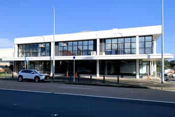 Refurbished Ground Floor Office | 436 m2