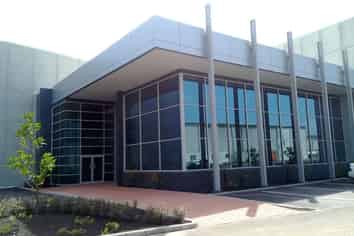 7,620m2 Industrial Facility with Yard | 35 Parks