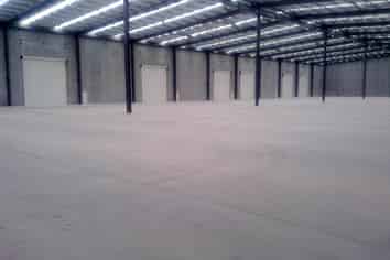 7,620m2 Industrial Facility with Yard | 35 Parks
