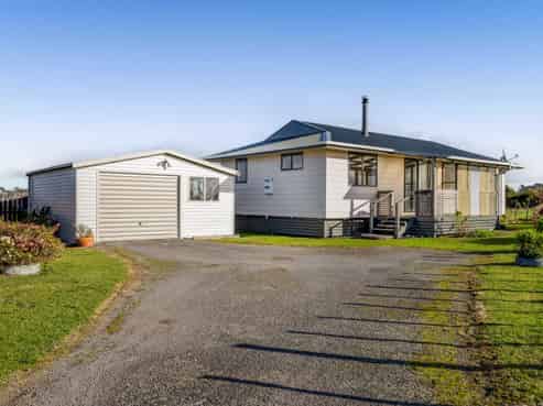 11B Warwick Road, Stratford