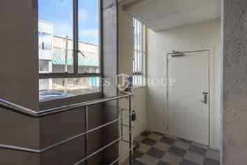 RARE CITY FRINGE INDUSTRIAL WITH PARKING