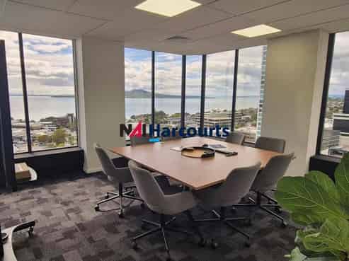 Prestigious Office with Fantastic View