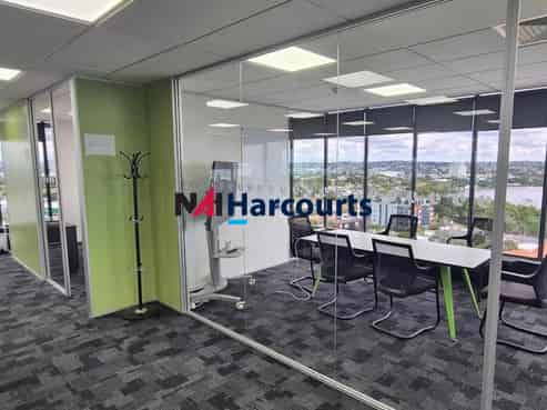Prestigious Office with Fantastic View