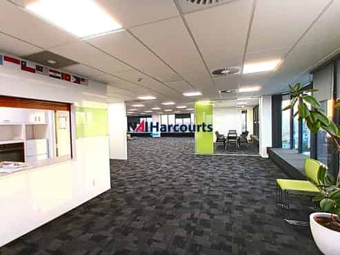 Prestigious Office with Fantastic View